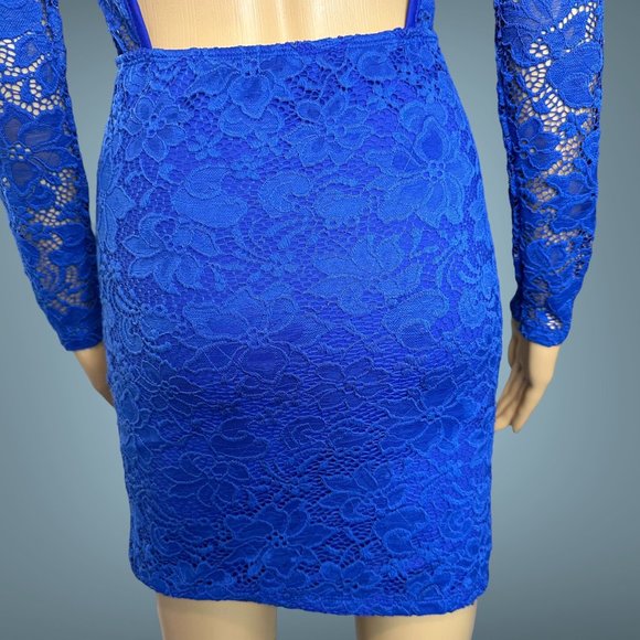 Carol Catugy Full Lace Bodycon Dress Medium Blue Backless Bow High Neck Stretch - Picture 10 of 15